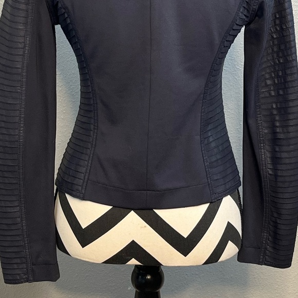 Vintage 100% Genuine Leather Asymmetrical Contrast Paneling Sz S Moto Jacket - Picture 11 of 14